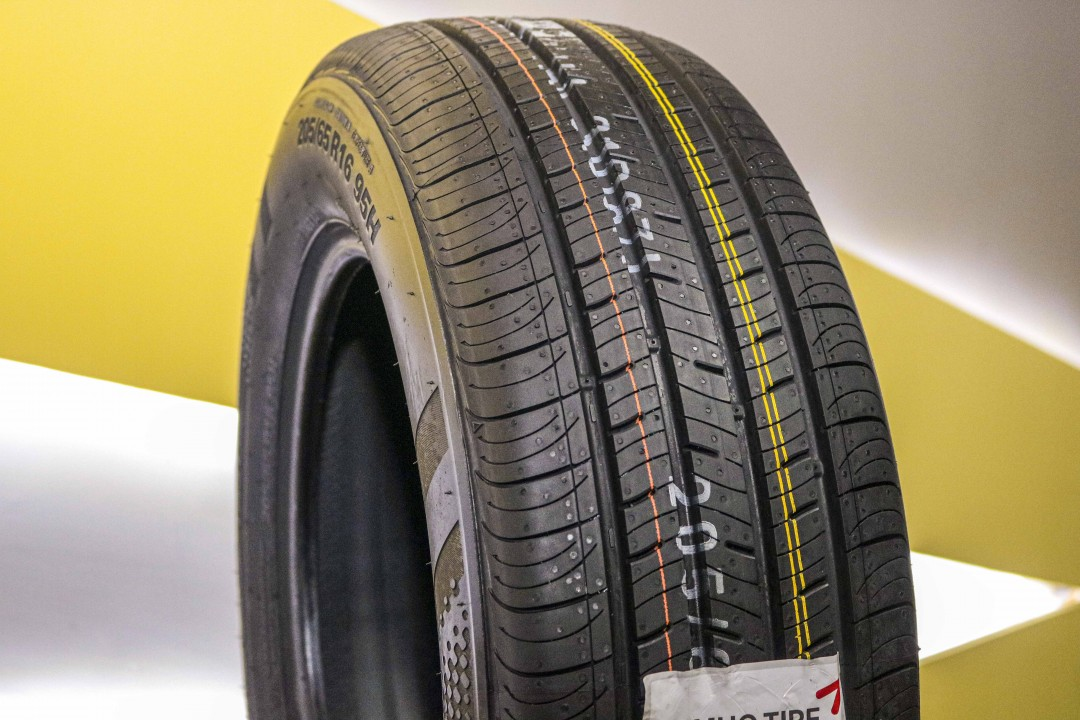 Kumho Solus TA31 205/65R16