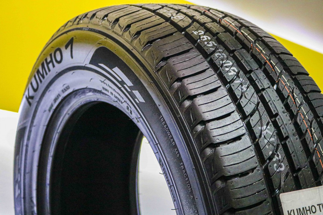 Kumho-Crugen Premium KL33-265/60R18-110H