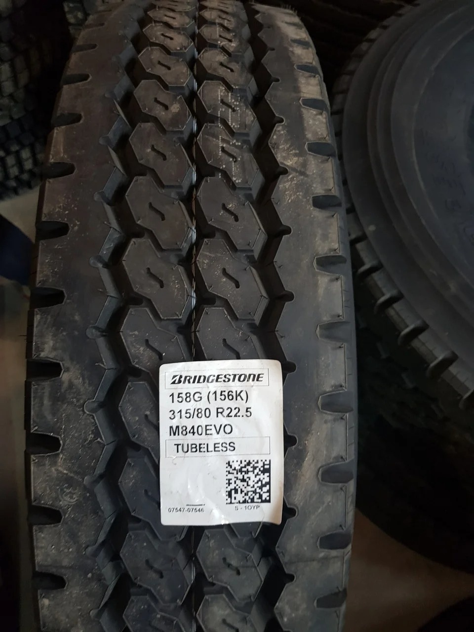 Bridgestone M840Evo UNIVERSAL 315/80R22.5