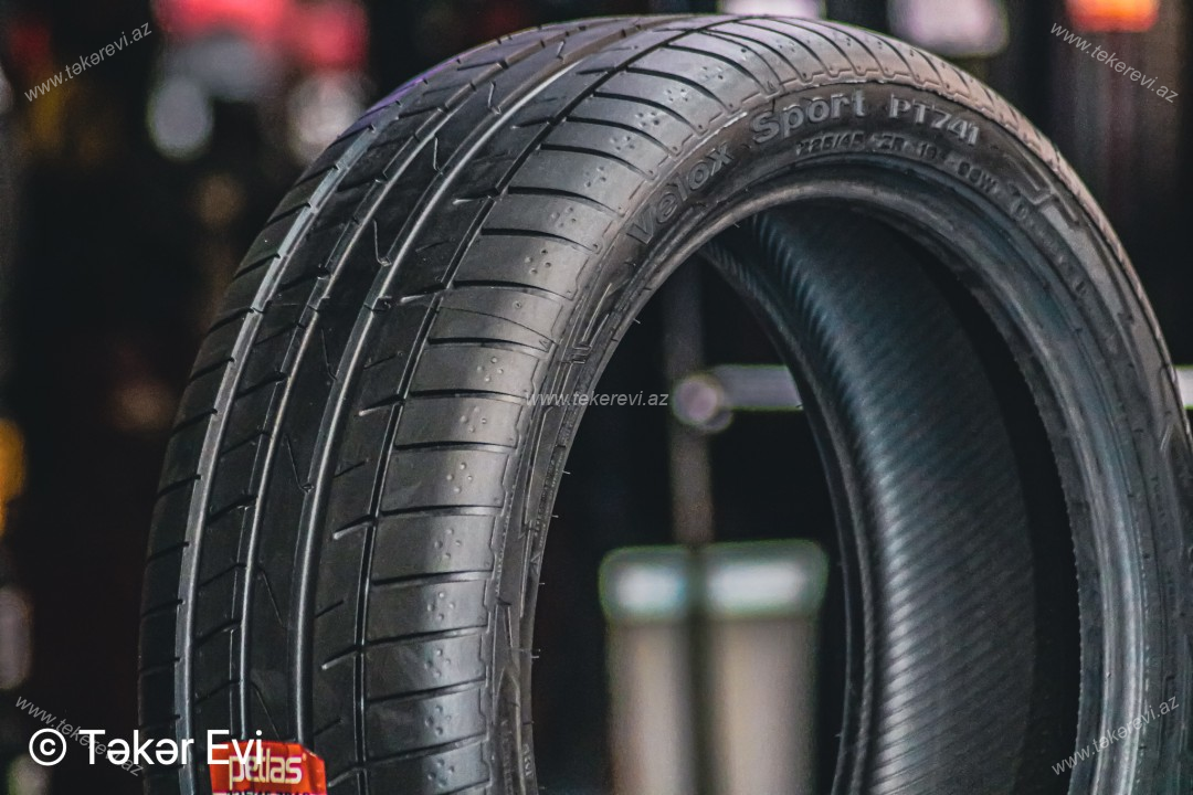 PETLAS-VeloxSport PT741-225/45R19-96W