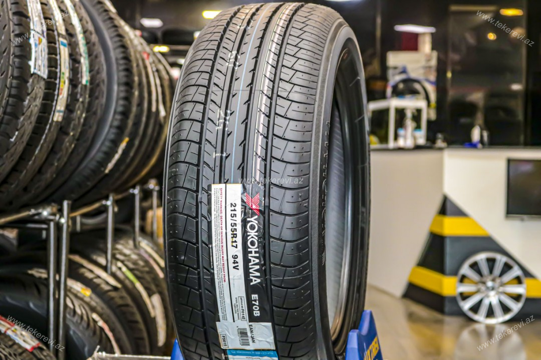 Yokohama E70B 215/55R17