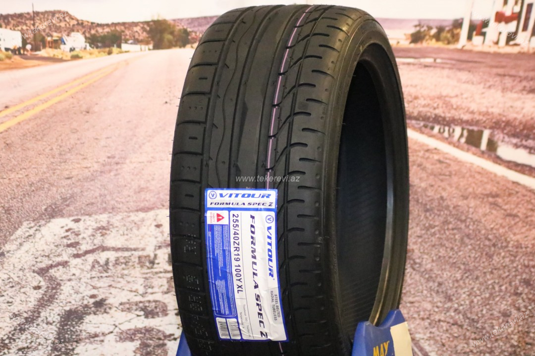 Vitour Formula Spec Z 255/40R19