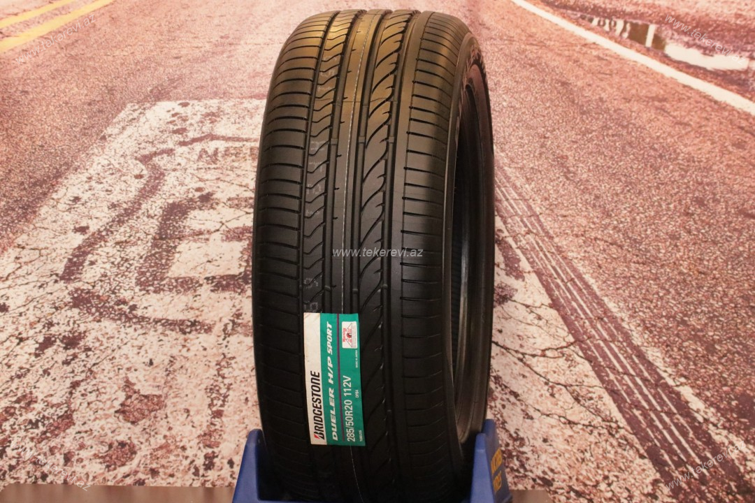 Bridgestone Dueler HP Sport 285/50R20