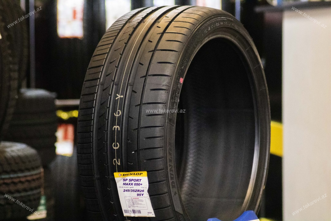 Dunlop-Sp Sport Maxx 050+-245/35R20-95Y