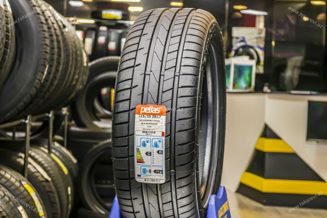 PETLAS VeloxSport PT741 215/55R17