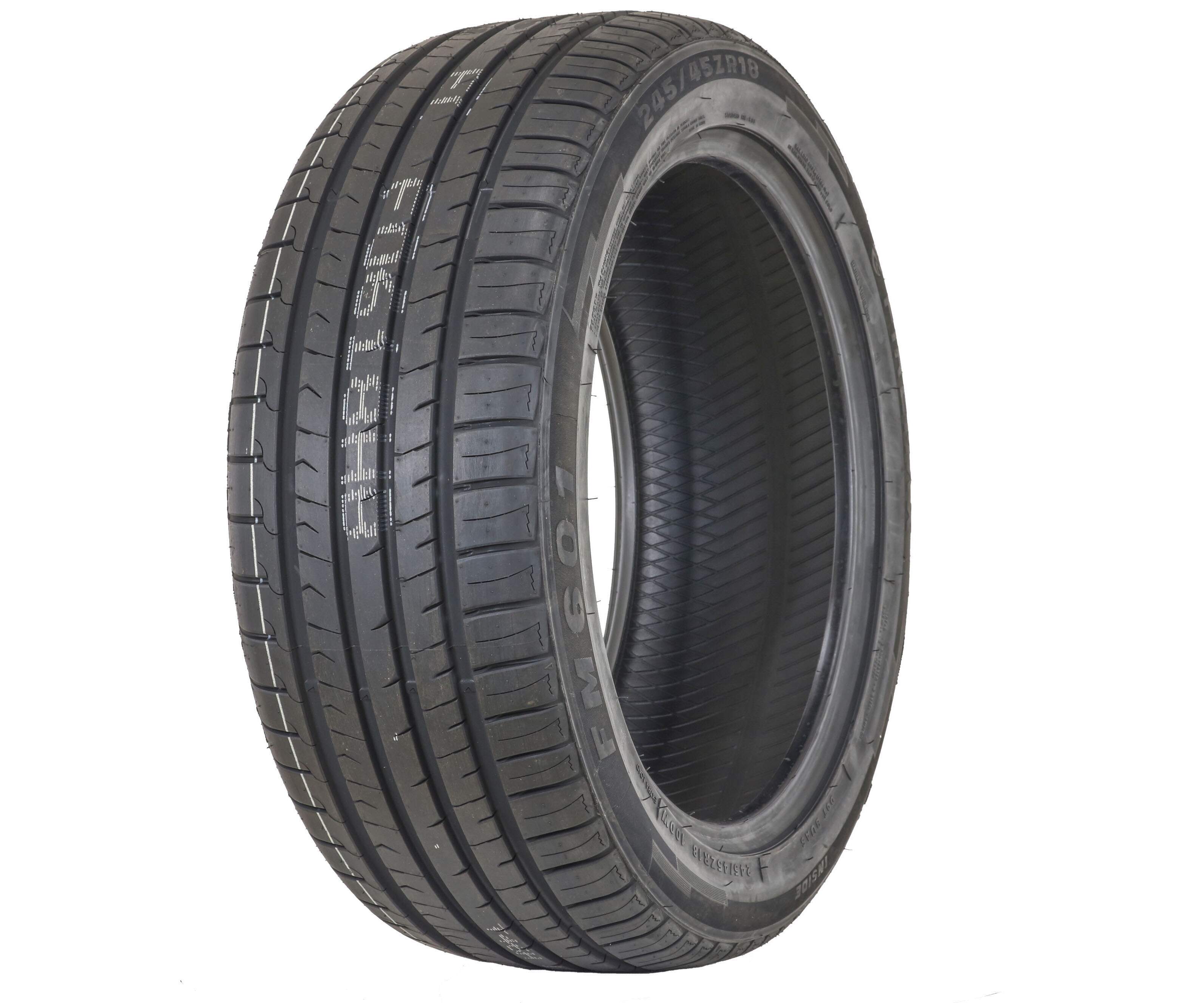 FIREMAX FM601 245/40R19