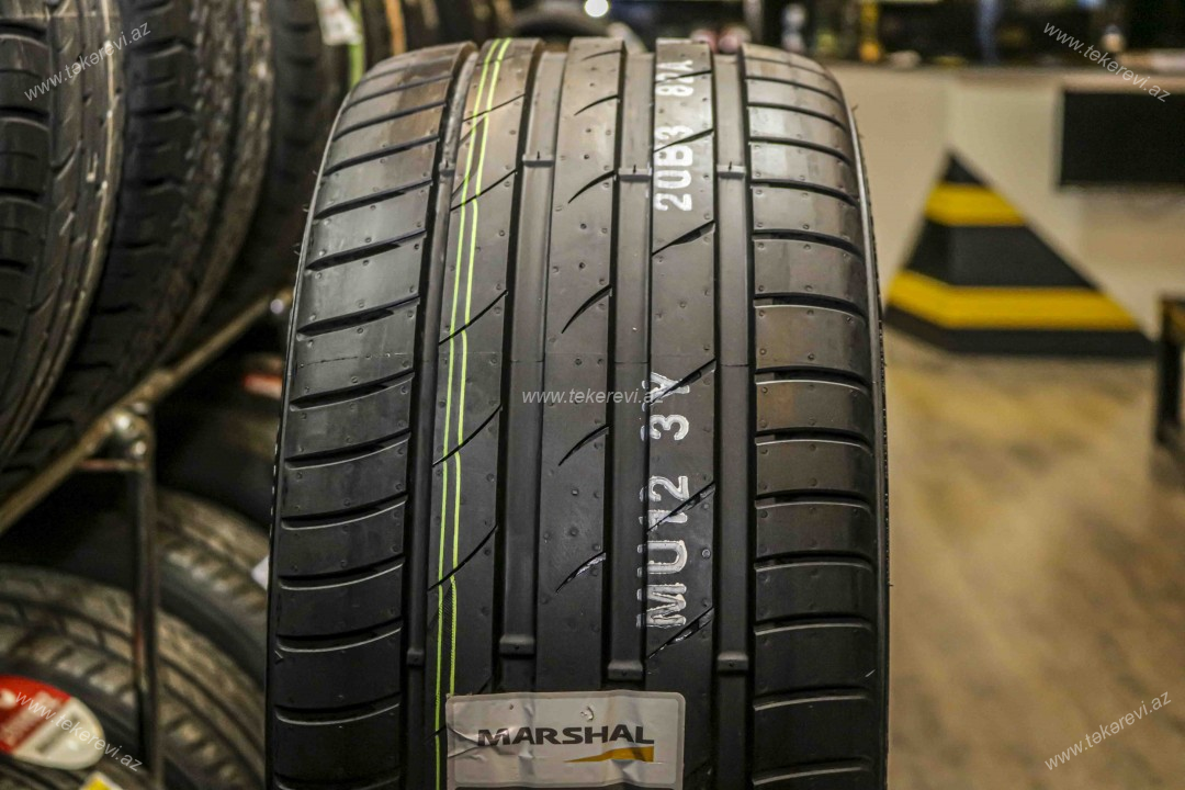 Marshal (By Kumho) MU12 265/35R18