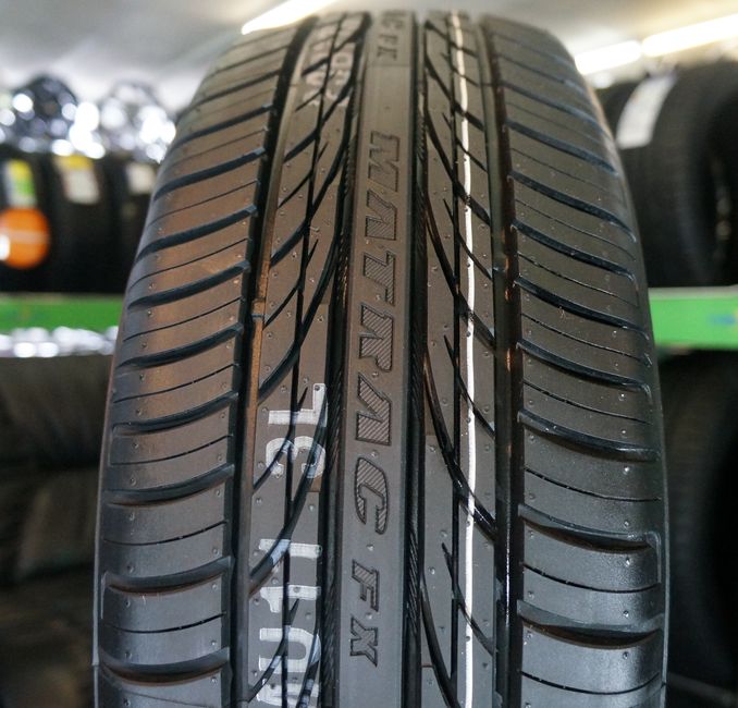 Marshal (By Kumho) Matrac FX MU11 205/65R15