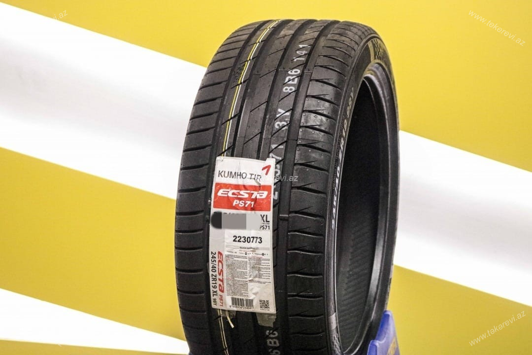 Kumho Ecsta PS71 225/40R18