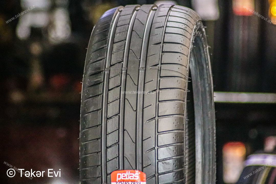 PETLAS VeloxSport PT741 225/45R19