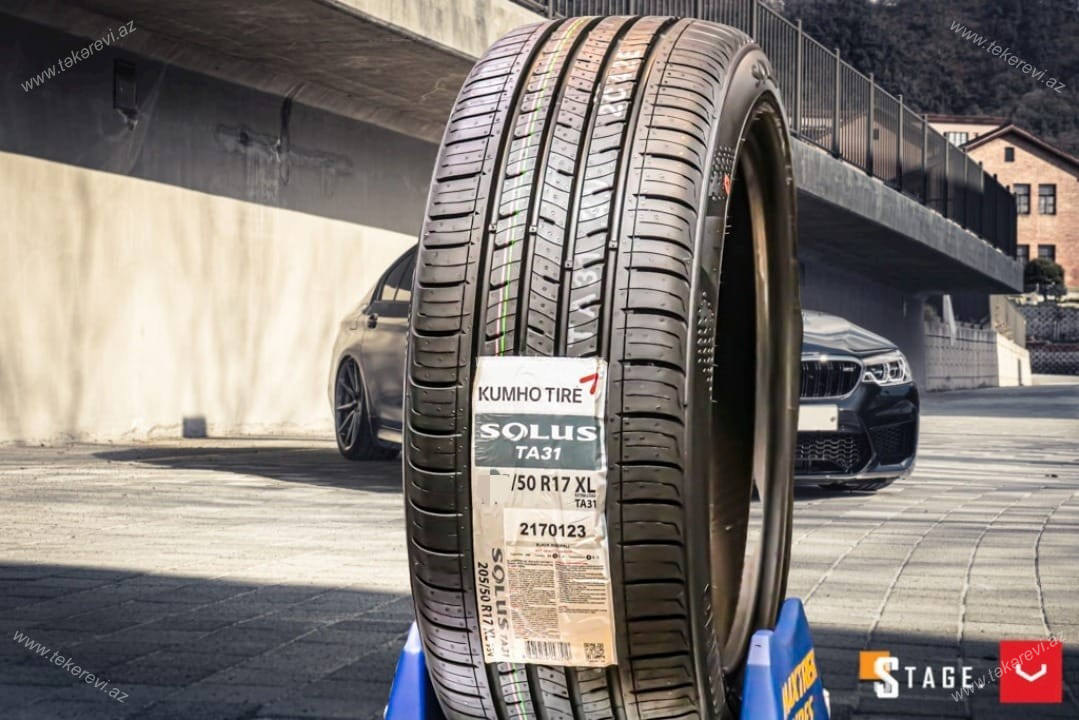 Kumho Solus TA31 215/50R17