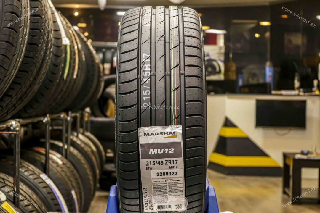 Marshal (By Kumho) MU12 215/45R17